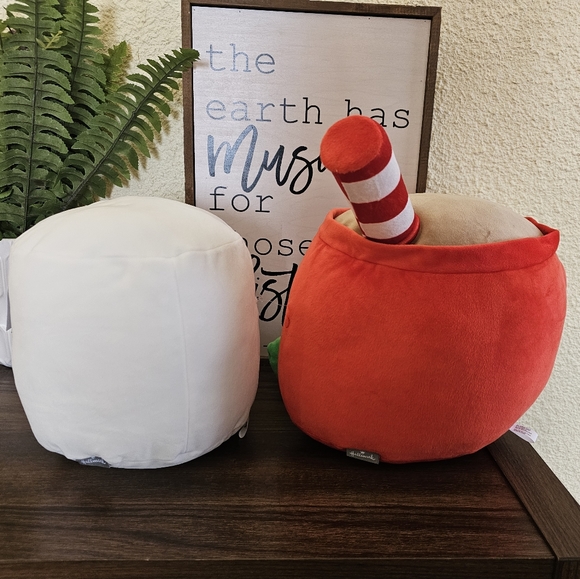 Hallmark Hot Cocoa and Marshmallow Magnetic Plush 18 Inch Better Together BFF - Picture 3 of 16